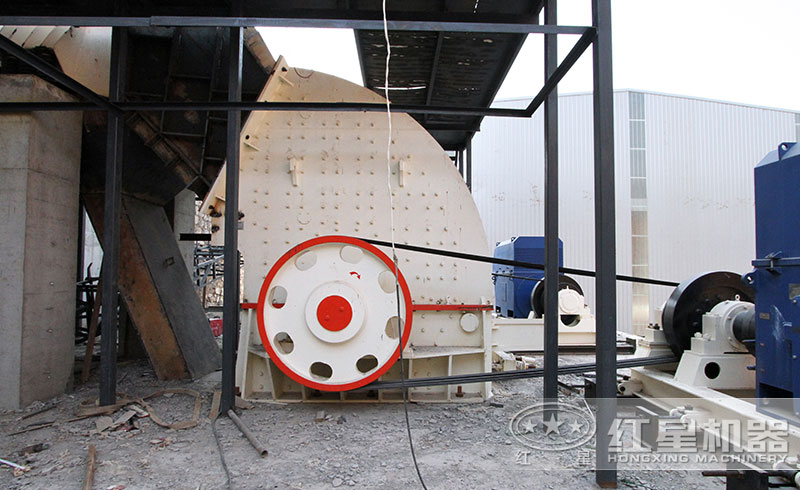 重錘式制砂機(jī)